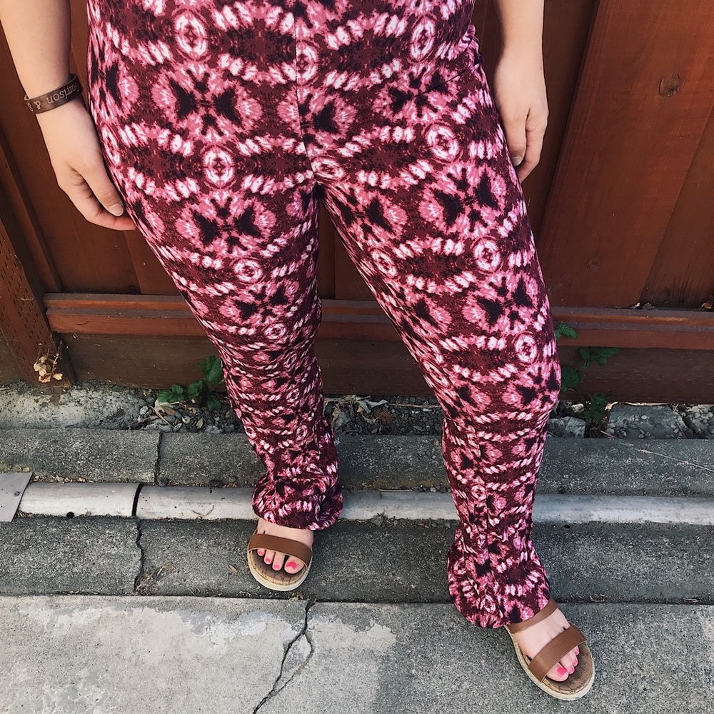 Hot pink design flare pants .